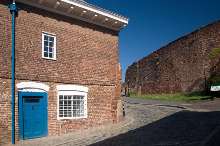 Exeter City Wall - Quay Hill