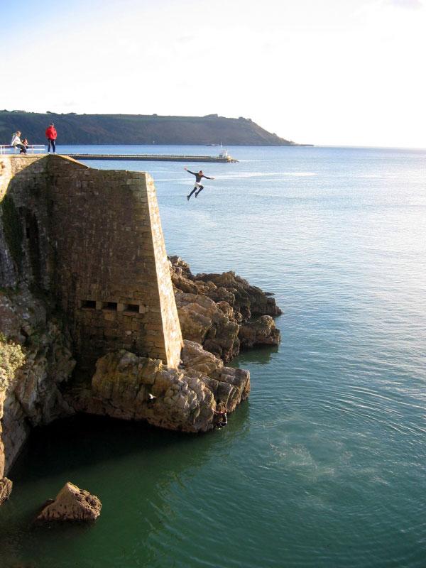 Tombstoning in Plymouth